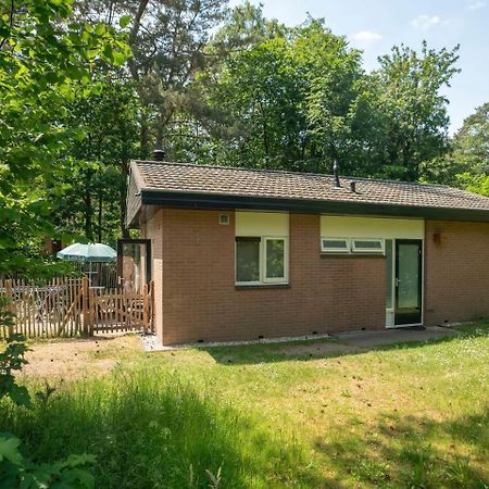 Comfort 6-Person Dog Bungalow In The Holiday Park Landal Heideheuvel Бекберґен Екстер'єр фото