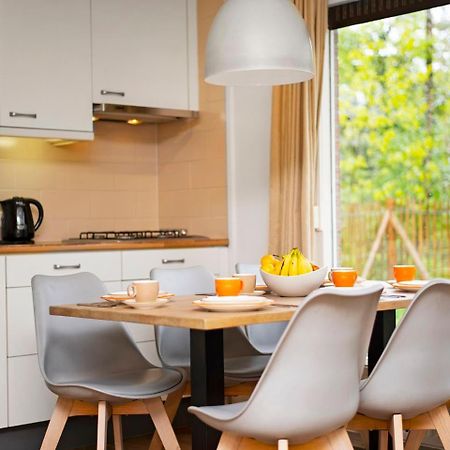 Comfort 6-Person Dog Bungalow In The Holiday Park Landal Heideheuvel Бекберґен Екстер'єр фото